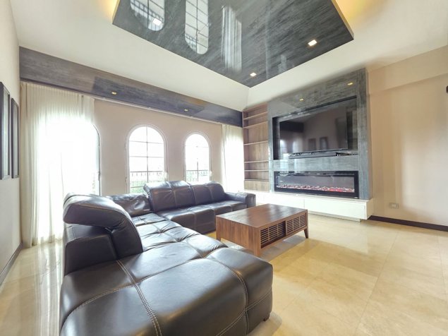 Alquiler de Penthouse en Cortijo Los Laureles Escazú in San Rafael, Escazú, San José — $4,000 - Photo 3 of 18