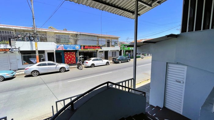 AMPLIA PROPIEDAD COMERCIAL EN EL CENTRO DE SAN RAMON in San Ramón, Alajuela — $890,000 - Photo 3 of 27