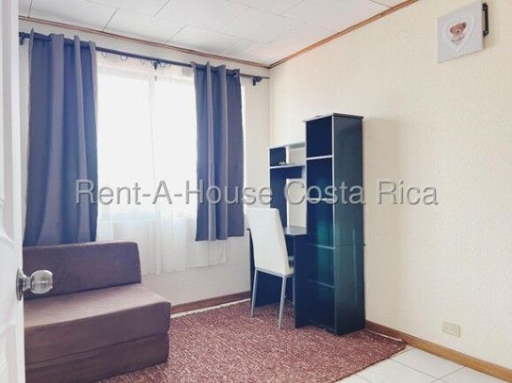 MLS-26-1473 LS VENTA CASA ULLOA HEREDIA CONTACTENOS AL # 86127562 en Ulloa, Heredia — ₡ 85 000 000