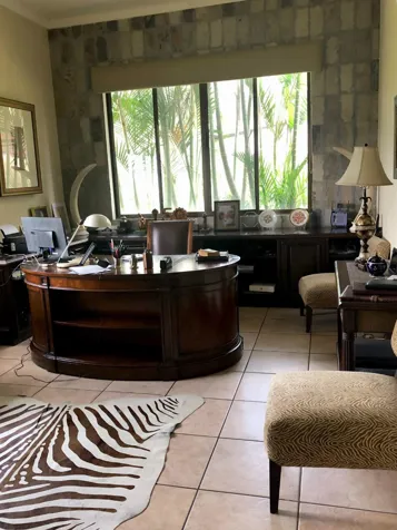 Vendo casa en San Antonio de Escazú en San Antonio, Escazú, San José — $1,650,000 - Foto 3 de 16