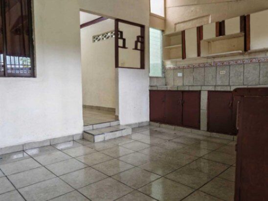 MLS-26-214 VENTA CASA TURRIALBA CENTRO  en Turrialba, Cartago — $88,000