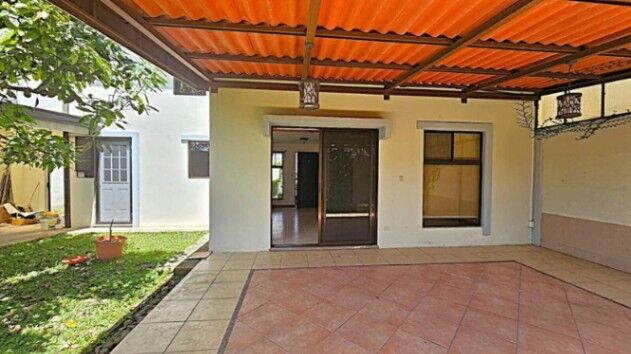 Venta de Casa en Moravia, San José. RAH 26-569 en La Trinidad, Moravia, San José — $210,000