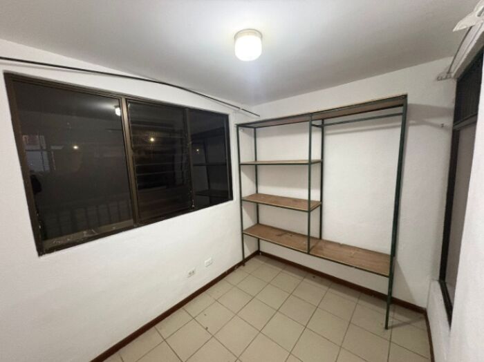 Apartamento en alquiler in Colima, Tibás, San José — ₡ 250 000