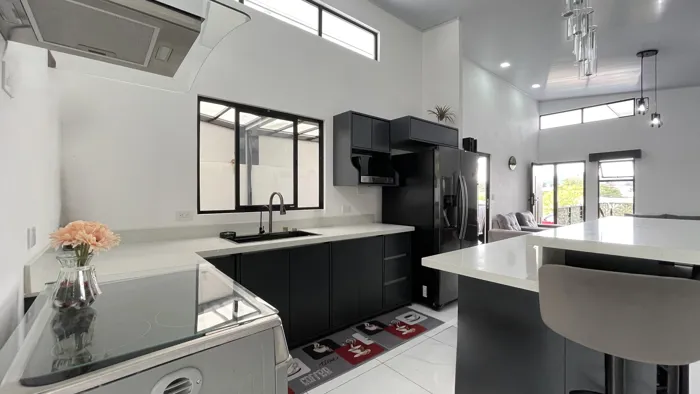 Modern House for Sale in Grecia -  Gated Community in Grecia, Alajuela — ₡ 135 000 000 - Photo 3 of 22