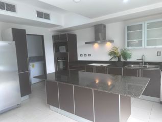 ALQUILER DE APARTAMENTO, SAN JOSE, ESCAZÚ, LOS LAURELES en San Rafael, Escazú, San José — $2,900 - Foto 5 de 36