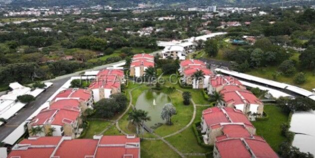 Alquiler de Apartamento Amoblado con Vista al Lago #27-174 GS in Santa Ana, San José — $1,250