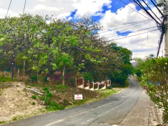 OPORTUNIDAD DE TERRENO  in Colón, Mora, San José — ₡ 60 000 000