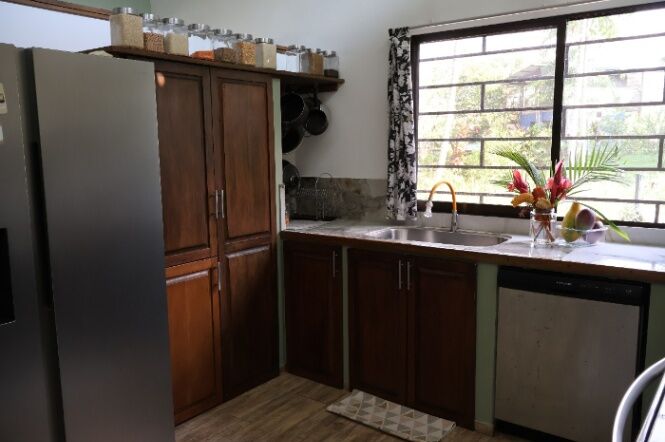 Casa y Cabaña en Venta – Naturaleza, Privacidad y Rentabilidad Airbnb. en Gutiérrez Braun, Coto Brus, Puntarenas — $155,000