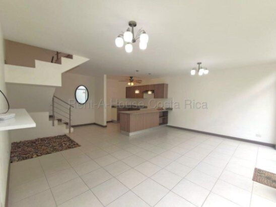 Venta de Casa en Santo Domingo-San Miguel-Heredia. RAH 26-275 in San Miguel, Santo Domingo, Heredia — $250,000