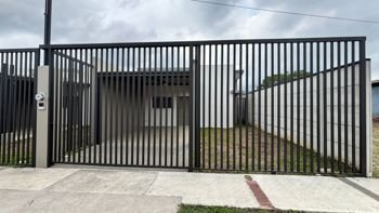 Se Vende Casa Urbanización Los Higuerones (Modelo A: 85m2) - Photo 3 of 3