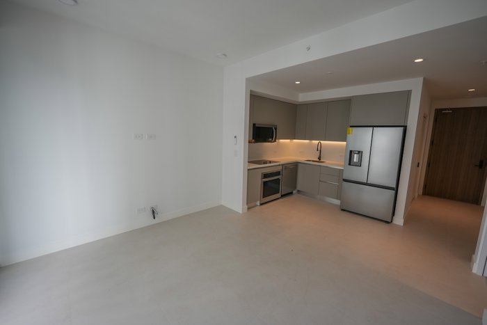 Apartamento de 2 Habitaciones con Línea Blanca en Parkwood en Mata Redonda, San José — $2,200 - Foto 3 de 28
