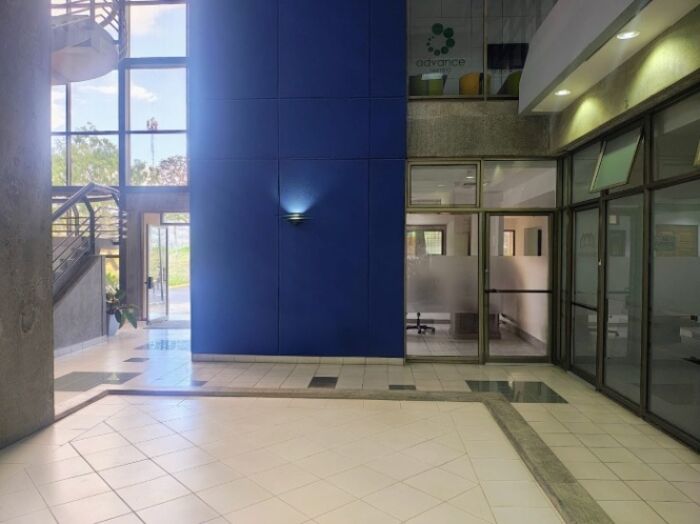 Torres del Campo – Oficina en Alquiler in Guadalupe, Goicoechea, San José — $2,440