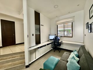 Venta de casa en San Ramón, La Unión de Tres Rios - Residencial in San Ramón, La Unión, Cartago — $275,000 - Photo 4 of 31