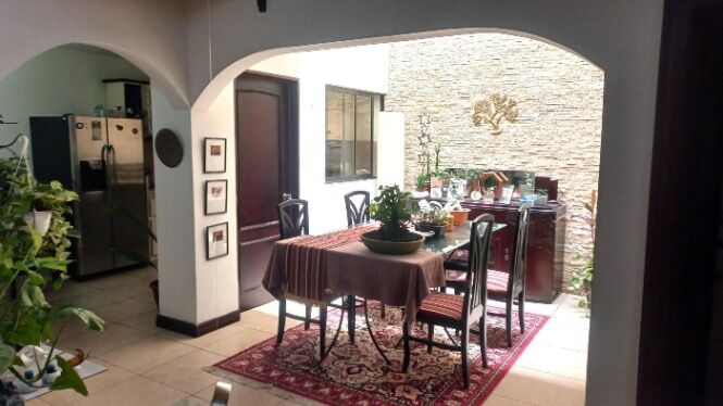 Propiedad con 2 Apartamentos en Escazú #26-1207 GS en San Rafael, Escazú, San José — $400,000