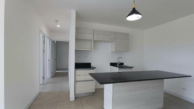 Venta de apartamento en Granadilla Curridabat en Granadilla, Curridabat, San José — $155,000