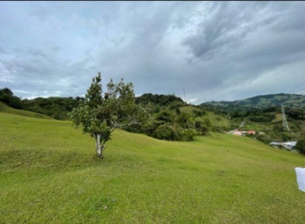 Venta de Lote en Quebradilla, Cartago.  in Quebradilla, Cartago — $130,350