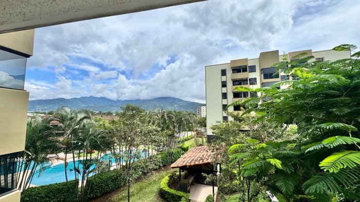 ALQUILER APARTAMENTO FULL AMUEBLADO EN CONCASA | 2 HAB + OFICINA in San Rafael, Alajuela — $1,050
