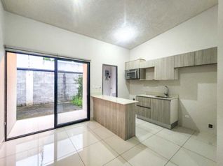 Casa en Venta en Robles de Lindora, Pozos de Santa Ana | 3 Hab en Pozos, Santa Ana, San José — $210,000 - Foto 4 de 35