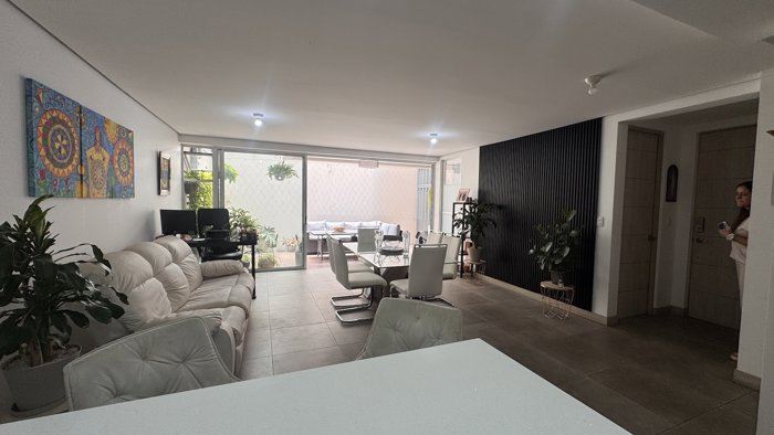Se vende casa en Condominio Ayarco Boulevard, Tres Ríos (AD) en Río Azul, La Unión, Cartago — $385,000