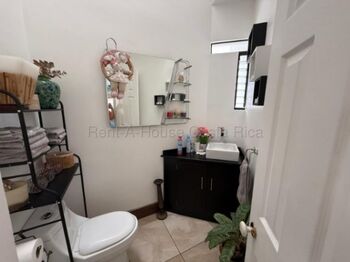 Venta de Casa en Residencial Altos de Omega-La Unión, San Diego. RAH 27-85 in San Diego, La Unión, Cartago — $185,000 - Photo 4 of 14