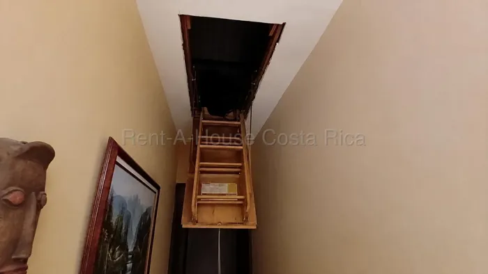 Venta de Casa en Gravilias, Desamparados con 4 Habitaciones #27-883 GS en Gravilias, Desamparados, San José — $186,000 - Foto 2 de 7