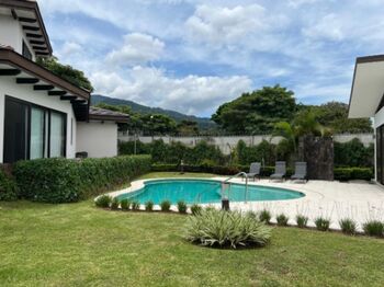 Venta de Maravilloso Lote de Terreno en Santa Ana / Mls. 26-703 OFC JB en Uruca, Santa Ana, San José — $230,000 - Foto 4 de 5