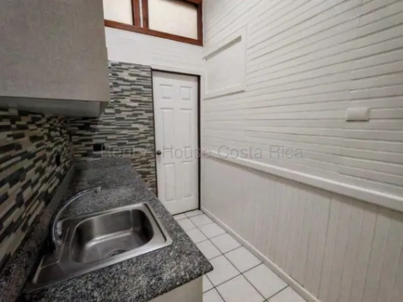MLS-26-1719 ALQUILER APARTAMENTO MERCED SAN JOSE en Merced, San José — ₡ 300 000 - Foto 2 de 10