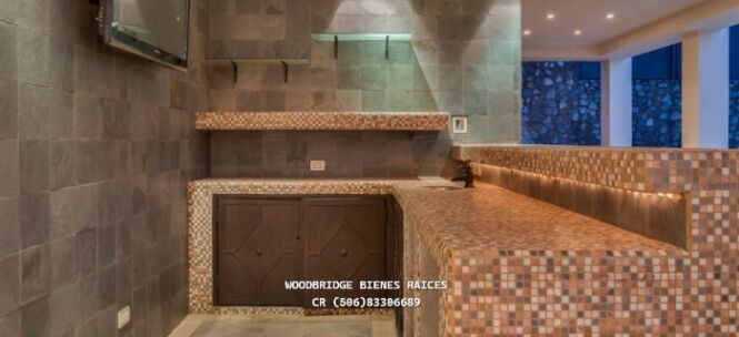 Escazú luxury home for sale $2.300.000 / in Cerro Real  en Escazú, San José — $2,300,000