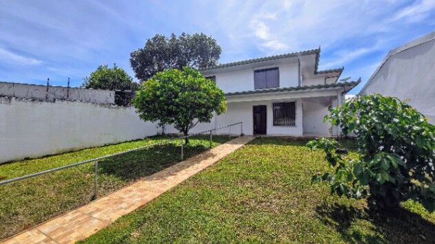 AMPLIA CASA CON POTENCIAL COMERCIAL, EN PÉREZ ZELEDÓN. in San Isidro De El General, Pérez Zeledón, San José — $190,000