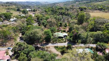 Country House in Perez Zeledon in San Isidro De El General, Pérez Zeledón, San José — $220,000 - Photo 2 of 30