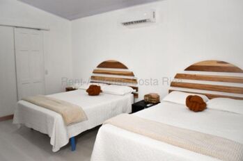 Venta de Hotel en Garabito-Jacó.  INVERSIÓN in Jacó, Garabito, Puntarenas — $1,200,000 - Photo 5 of 13