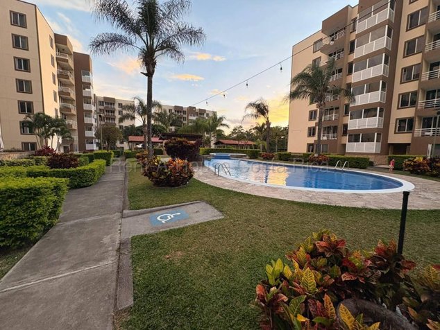 Alquiler de Apartamento en San Rafael de Alajuela. RAH 27-393 in San Rafael, Alajuela — $950 - Photo 2 of 12