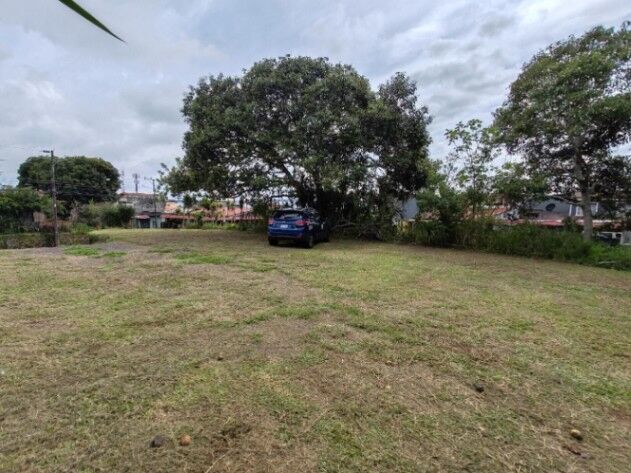Se vende Excelente Terreno en Santa Bárbara de Heredia / OFC Mls. 25-250 in Santa Bárbara, Heredia — $132,000