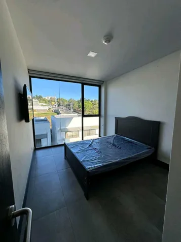 Venta de Apartamento amoblado en Golfside con excelente vista en Curridabat, San José — $265,000 - Foto 2 de 23
