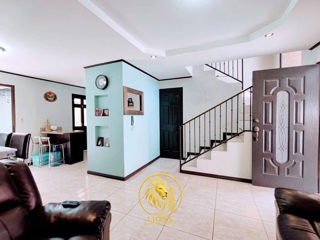 🏡 Casa en Venta en Condominio Vistas de Monserrat 📍 Concepción de Tres Ríos, La Unión, C in Tres Ríos, La Unión, Cartago — ₡ 92 000 000