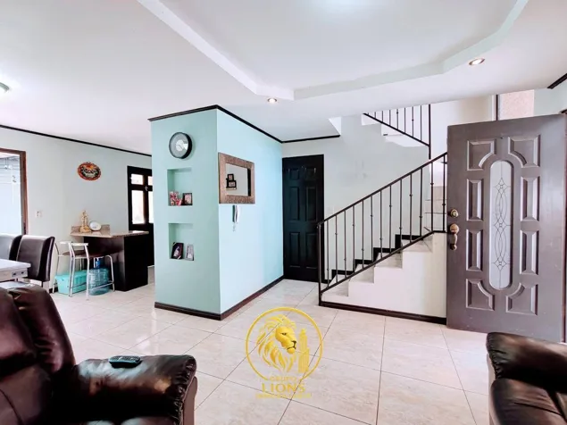 🏡 Casa en Venta en Condominio Vistas de Monserrat 📍 Concepción de Tres Ríos, La Unión, C in Tres Ríos, La Unión, Cartago — ₡ 92 000 000 - Photo 2 of 14