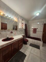 CASA EN VENTA CERCA DE LA RESERVA FUDEBIOL CON NACIENTE,PZ. in San Isidro De El General, Pérez Zeledón, San José — $299,999 - Photo 5 of 16