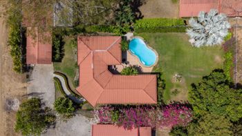 Venta de casa con piscina en Portegolpe, Tempate, Guanacaste (AD)