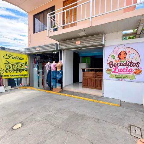 EN VENTA PROPIEDAD COMERCIAL EN LIBERIA, GUANACASTE | 6 LOCALES COMERCIALES Y 2 APARTAMENTOS en Liberia, Guanacaste — ₡ 170 000 000 - Foto 3 de 18