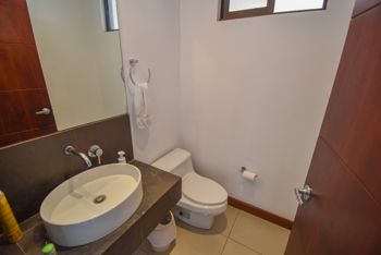 Casa de 1 Nivel con 3 habitaciones en Condominio Bosque Dorado in Piedades, Santa Ana, San José — $535,000 - Photo 5 of 29