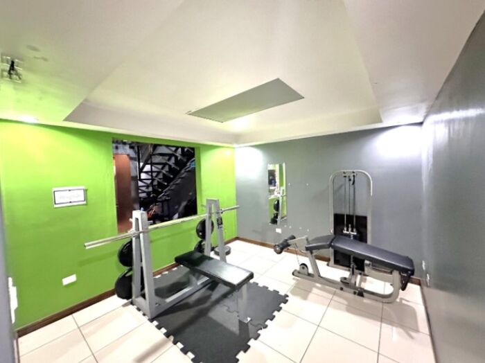 Venta de Local Comercial en Santo Domingo,  Heredia.  in Santo Domingo, Heredia — ₡ 270 000 000