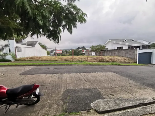 Venta De Lote De 961 m² En Cariari, Belén, Heredia en La Asunción, Belén, Heredia — $270,000 - Foto 2 de 10