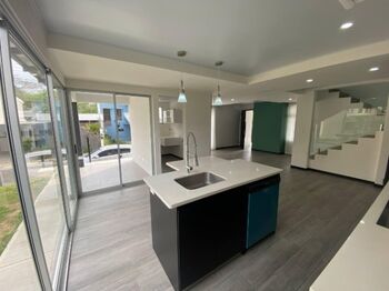 Alquiler de Casa en Brasil de Santa Ana. RAH 26-209 en Brasil, Santa Ana, San José — $1,800 - Foto 4 de 20