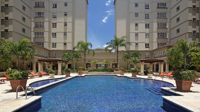 VENTA DE APARTAMENTO ESTILO CLASICO, SAN JOSE, ESCAZU, EL CORTIJO in Escazú, San José — $520,000