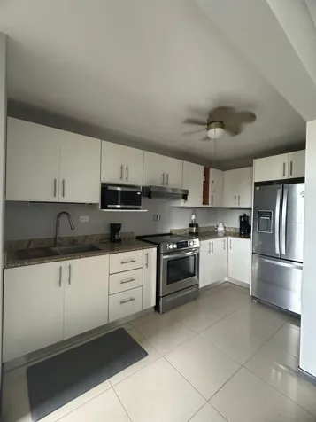 Alquiler Apartamento Jacó Costa Linda in Jacó, Garabito, Puntarenas — $1,580 - Photo 3 of 16