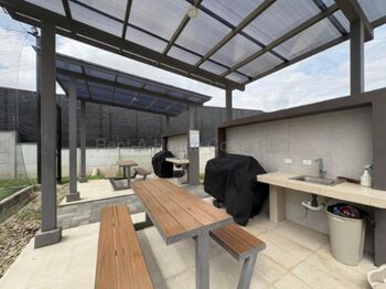 Alquiler de Casa en Belén-San Antonio, Heredia. RAH 26-2117 en San Antonio, Belén, Heredia — 850 000 ₡ - Foto 4 de 20