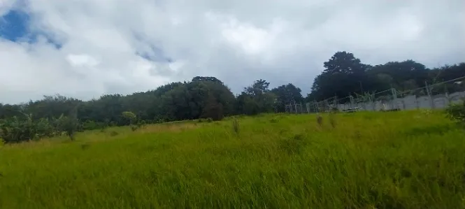 Lindo terreno San Isidro de Heredia con 2 pajas de agua 2,316 mts2 in San Isidro, Heredia — $440,000 - Photo 3 of 7