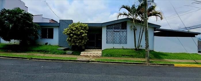 VENTA DE CASA, SAN JOSE, MONTES DE OCA, SABANILLA in Sabanilla, Montes De Oca, San José — $287,000