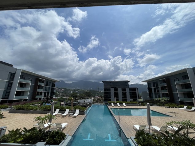 Escazu Village apartamento amueblado en alquiler in Escazú, San José — $2,300