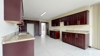 MLS-25-1035 KQ VENTA APARTAMENTO SAN RAFAEL ESCAZU en San Rafael, Escazú, San José — $485,000 - Foto 4 de 10